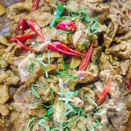 แกงคั่วหมู