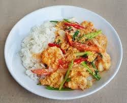 ข้าวหน้ากุ้งผัดผงกะหรี่