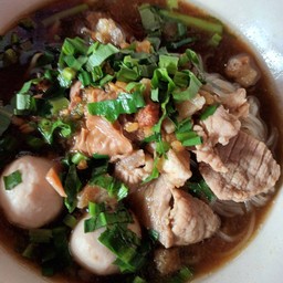 เกาเหลาหมูตุ๋น