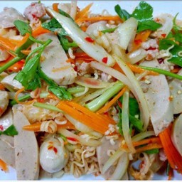 ยำมาม่า รวมมิตร