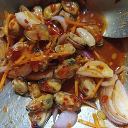 ยำเจ๊โม