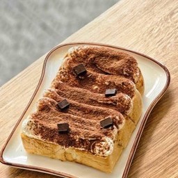 ขนมปัง วิปครีมไมโล