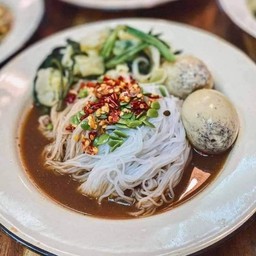 ข้าวปุ้นน้ำกะปิ ชุดเล็ก