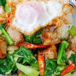 คะน้าหมูการอบ