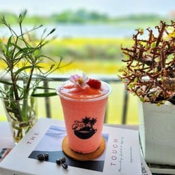 สตรอว์เบอร์รี่ สมูทตี้