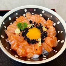 ข้าวหน้าแซลมอนกาแล็คซี่