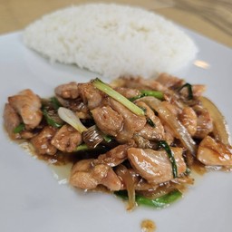 ข้าว ไก่ผัดน้ำมันหอย