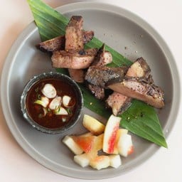 ลิ้นวัวชูวีย่างแจ่ว