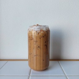 ชินนาม่อนโรลลาเต้