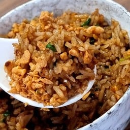 ข้าวผัดกระเทียม