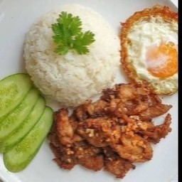 ข้าวหมูทอดน้ำจิ้มแจ่ว