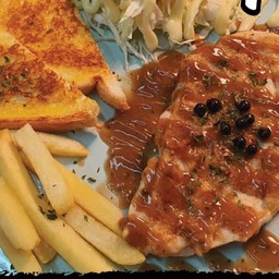 สเต็กอกไก่พริกไทยดำ : Ch - Steak