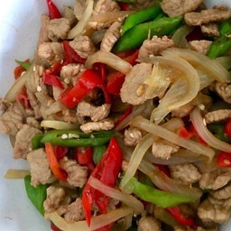 ผัดพริกหยวกหมูกับข้าว