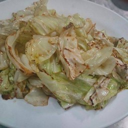 กะหล่ำน้ำปลา (กับข้าว)