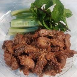 ยำหมูแซ่บไม่ผัก(กับข้าว)