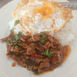 กะเพราเนื้อ