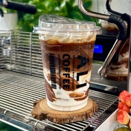 Nutella coffee latte - ลาเต้นูเทลล่า