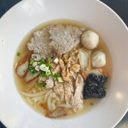ก๋วยเตี๋ยวหมูน้ำ