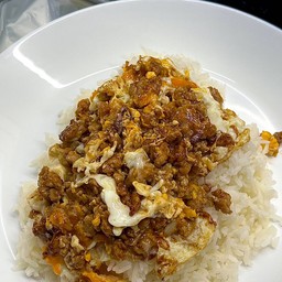 หมูผัดไข่ เมนูแนะนำจากทางร้าน