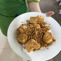 เต้าหู้ทอดกระเทียม