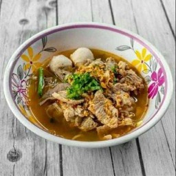 ก๋วยเตี๋ยวต้มยำน้ำใส