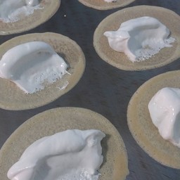 ขนมเบื้อง(พร้อมทาน)ไส้ครีมข้นอย่างเดียว