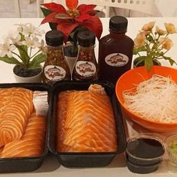 ซาซิมิ1000g ชุดซอส + ไชเท้า+ ซีฟู้ด