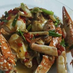 ปูม้าผัดพริกไทยดำ