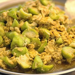 ผัดบวบไข่