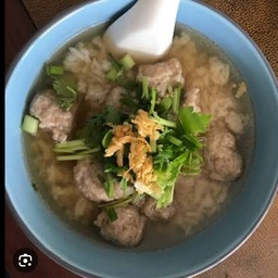 ข้าวต้มหมูบะช่อ