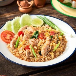 ข้าวผัดฮิมทาง