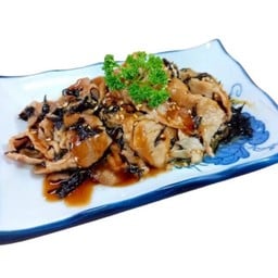 หมูผัดสาหร่ายอิจิกิ (ไม่รวมข้าว)
