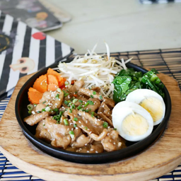 หมูย่างกระทะร้อน