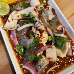 ยำแซ่บซิ่ง🫦