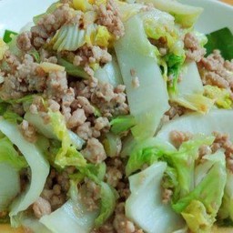 กาดขาว หมูสับ_ ราดข้าว