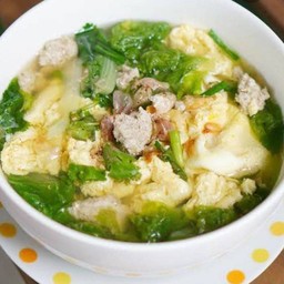 แกงจืดเต้าหู้หมูสับไข่น้ำ