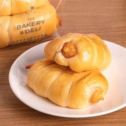 ขนมปังไส้กรอกไก่ 3 ชิ้น