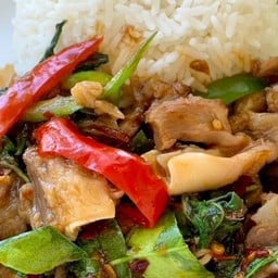 เเซ่บหน้าบ้าน(ถนนสังฆราช)