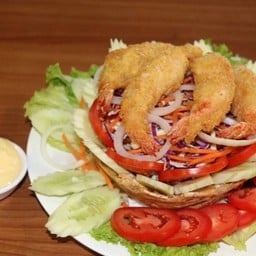 กุ้งกรอบครีมสลัด