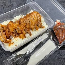 ข้าวไก่ทอด พิเศษ ทูโก ToGo