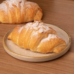 ครัวซองต์อัลมอนด์