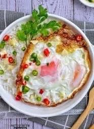 ข้าวไข่ดาว