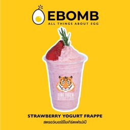 Strawberry yogurt frappe