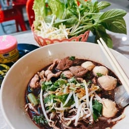 ก๋วยเตี๋ยวหน้าหม้อ&แจ่วฮ้อนอุบล พัทยาใต้