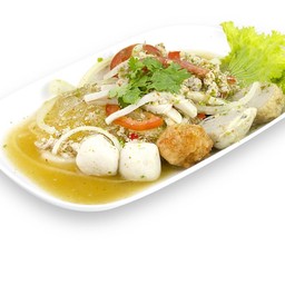 นำเส้นแก้ว