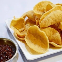 ข้าวเกรียบกุ้งทอด