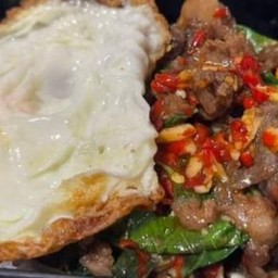 กะเพราเนื้อ