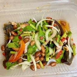ยำไข่เยี่ยวม้า