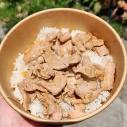 ครัวหลังบ้านอาหารจานด่วน