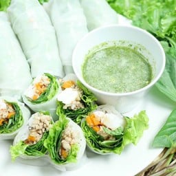 ครัวบ้านคุณยาย ก๋วยเตี๋ยวลุยสวน